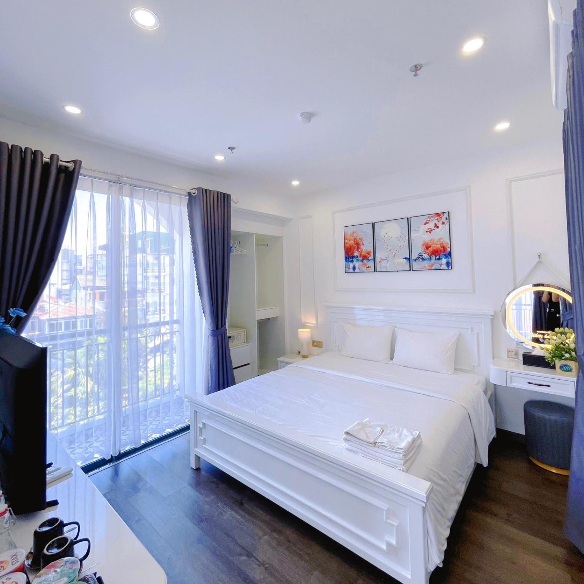 Amy Hotel&Apartment Huế Buitenkant foto